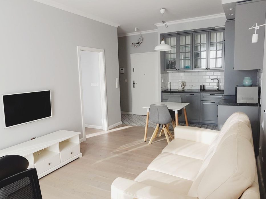 Warsaw centre - 19 Dzielnica, transport hubs, Warsaw Spire, 1 bedroom apartment, no commission/Centrum Warszawy, super skomunikowane,metro, 2 pokoje - Widok 2