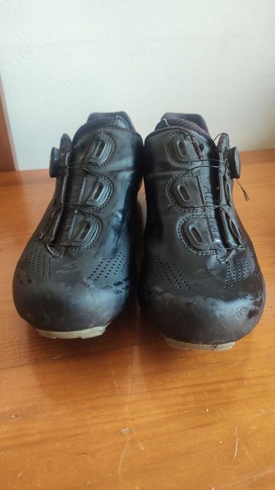 Conjunto ciclismo em excelente estado