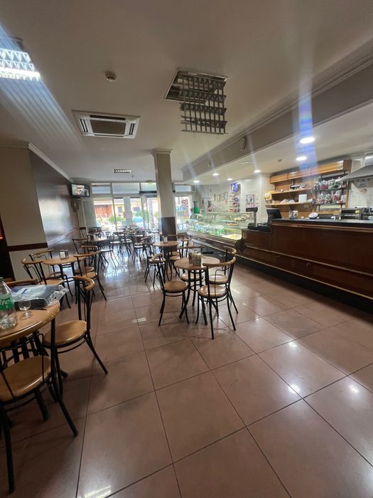 Trespasse de pastelaria - URGENTE