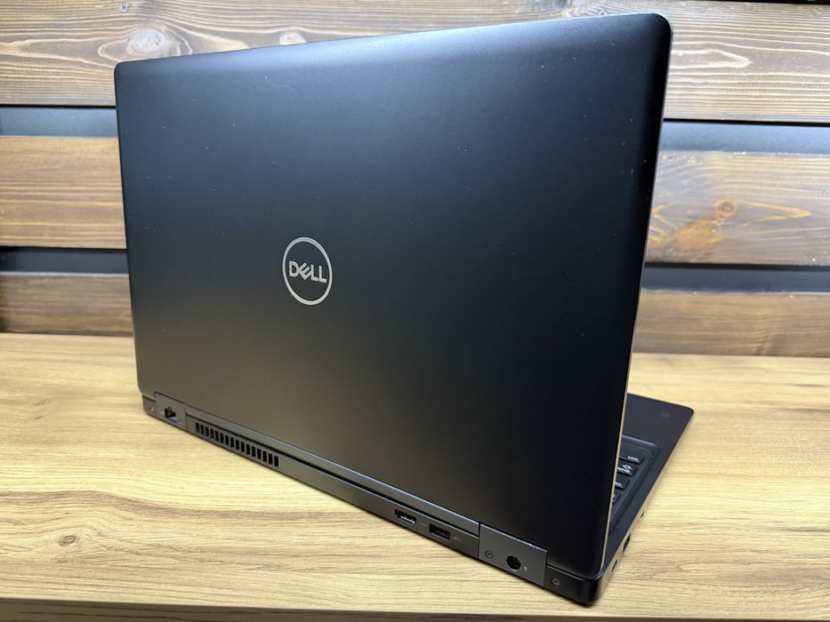 Dell Precision 3530 15,6’’ IPS FHD i7-8850H/16GB/M2 256 GB/17%