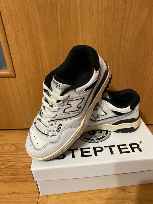 кросівки New Balance 550