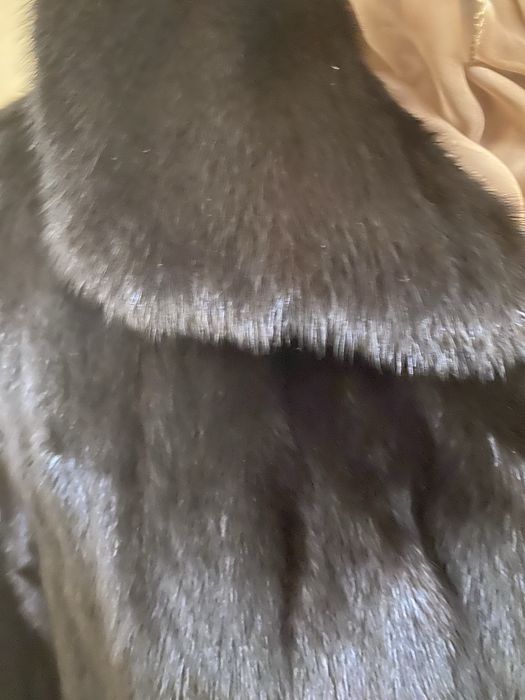 Шуба норкова класичний фасон