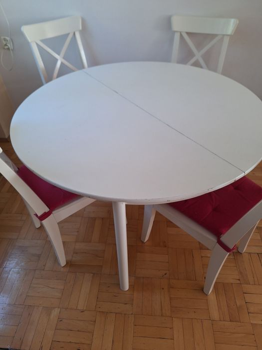 Sprzedam bialy okrągły stół