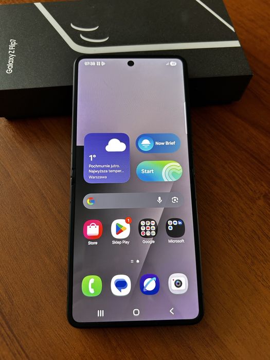 Samsung Galaxy Z flip7 256gb