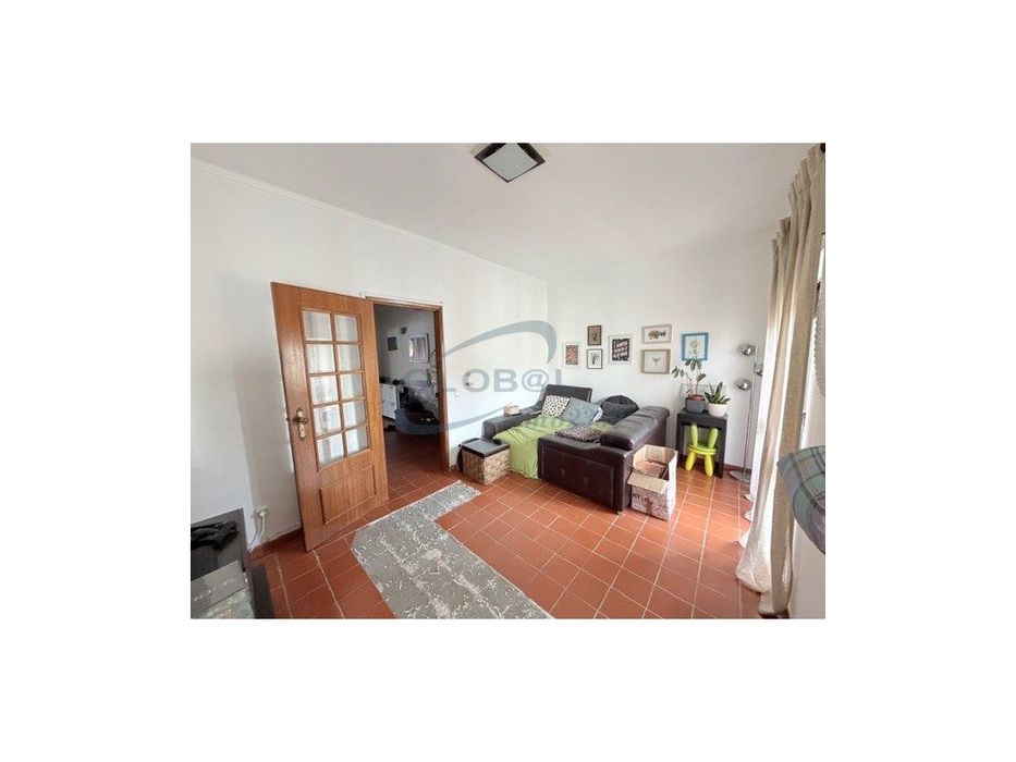 Apartamento t3 em Torres Novas — Torres Novas (São Pedro), Lapas E Ribeira Branca, Santarém