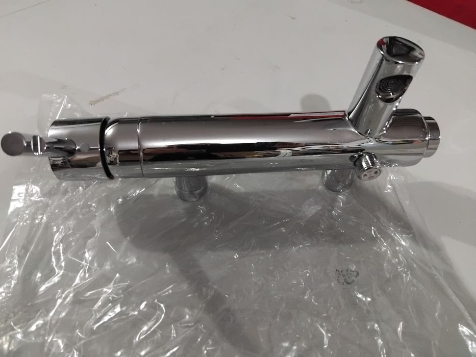 Torneira Misturadora Termóstatica de banheira da marca Grohe