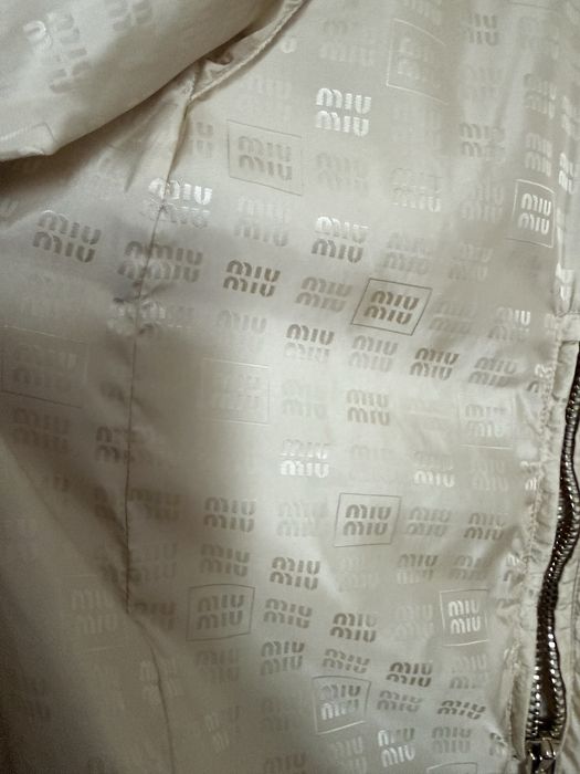 Вітровка MIU MIU Оригінал! в стані новоі