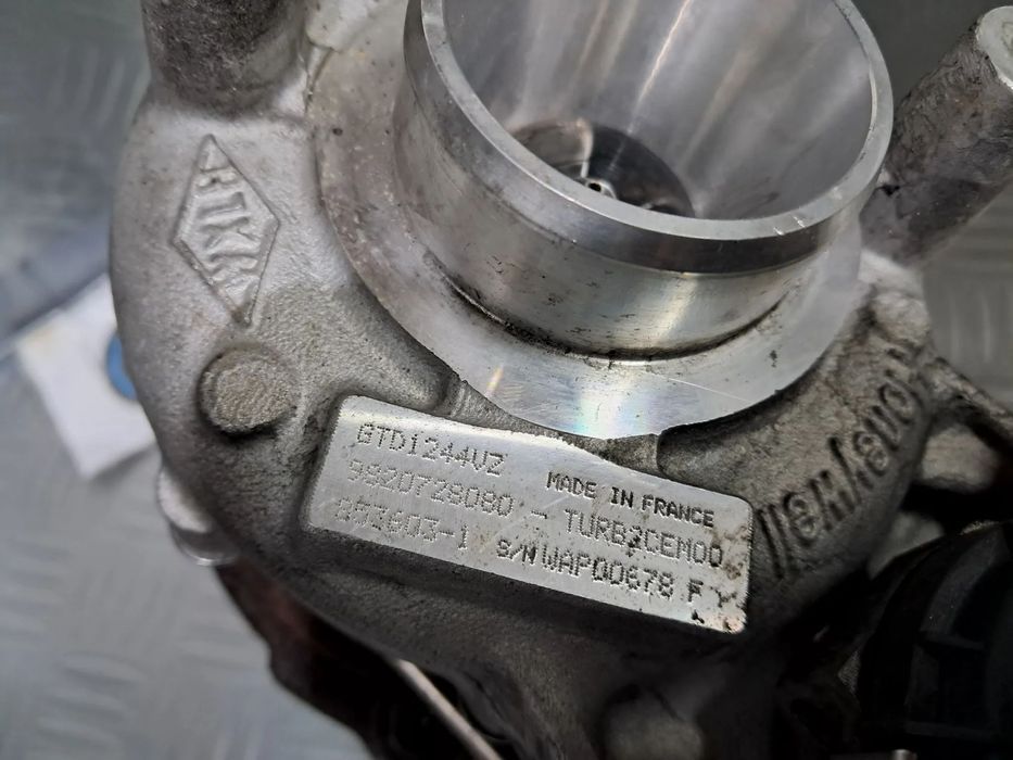 Turbo 1.5 HDI GTD1244VZ Peugeot Citroen 3008 2008 5008 408 DS3 DS5 308