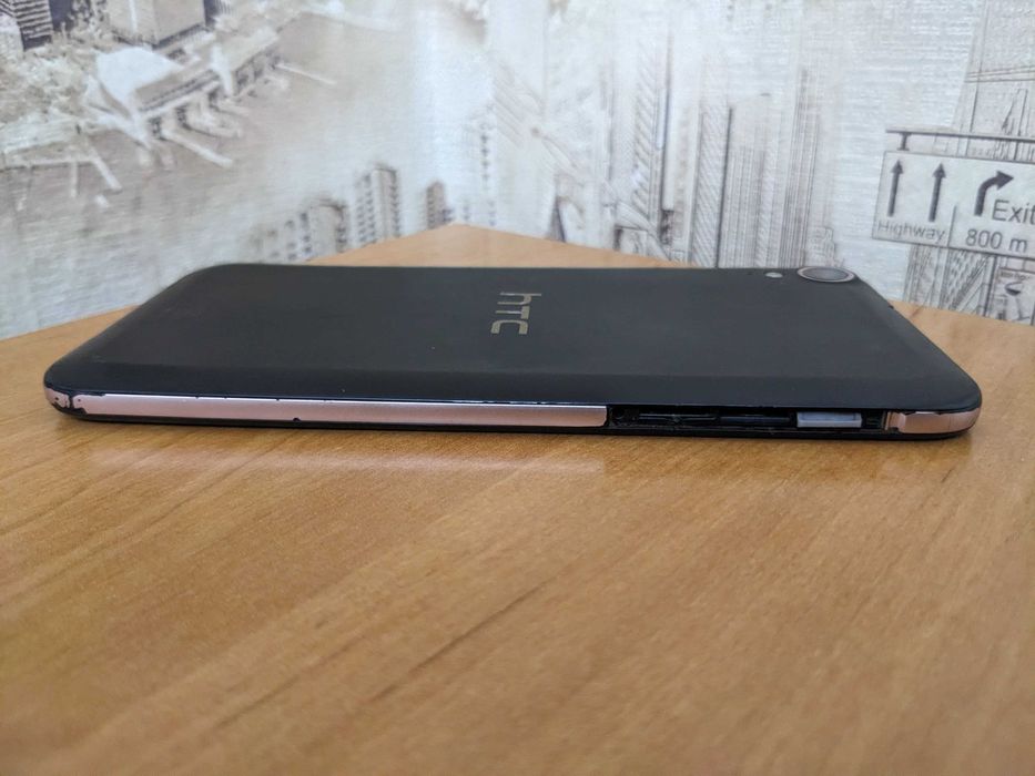 Смартфон HTC Desire 830 Dual Sim