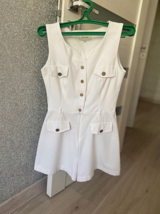 Комбінезон з шортами жіночий