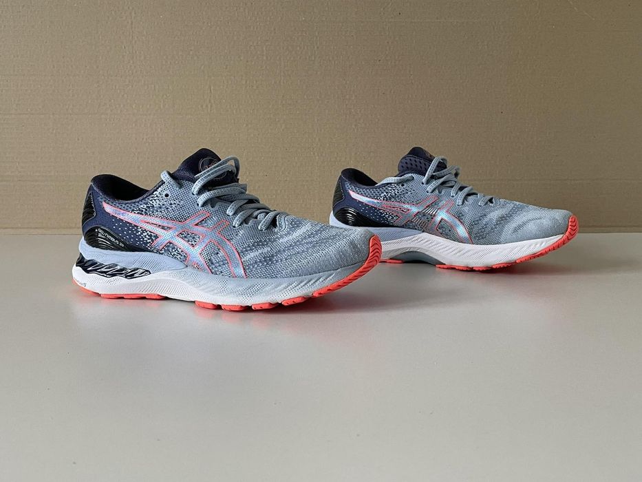Asics бігові 39.5 р/25.5уст оригінал ідеал