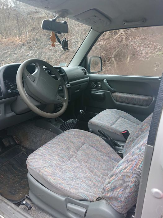 Suzuki Jimny 1999 r. 4x4 1,3