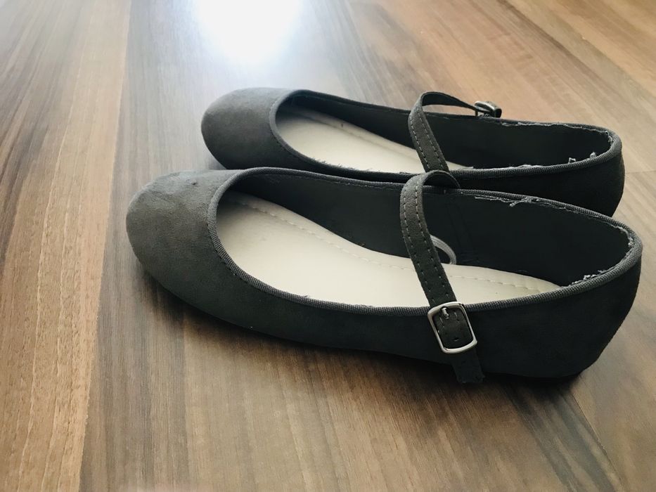 Sabrinas de veludo cinza