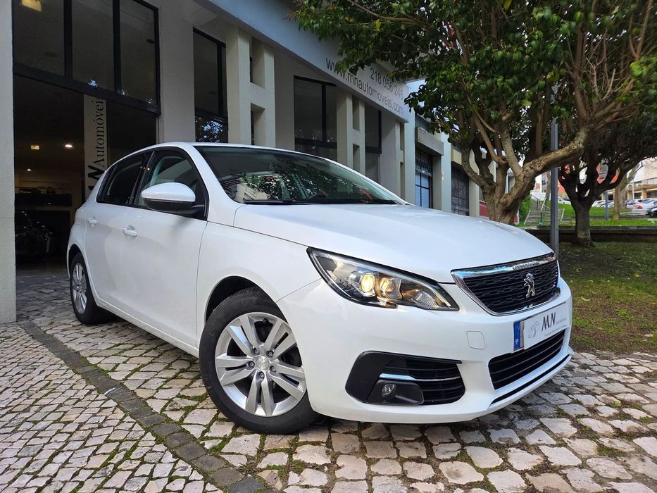Peugeot 308 PureTech 130 GPF EAT8 Stop & Start Active Pack