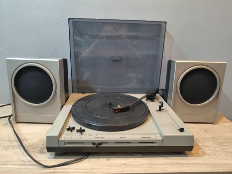 Gramofon UNITRA z głośnikami