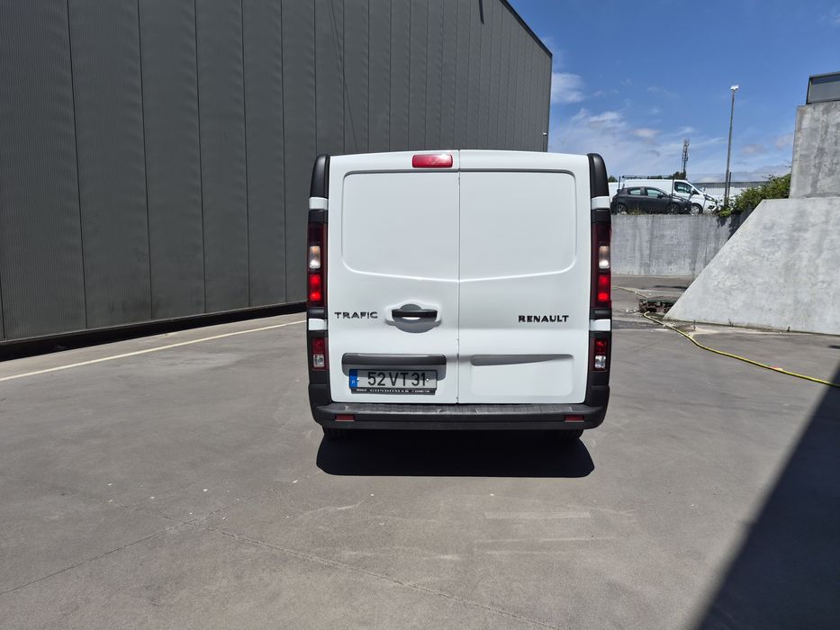 Renault Trafic L2 H1 1.6 Dci 120cv 6 Lugares (Motor com 117.000 kms)