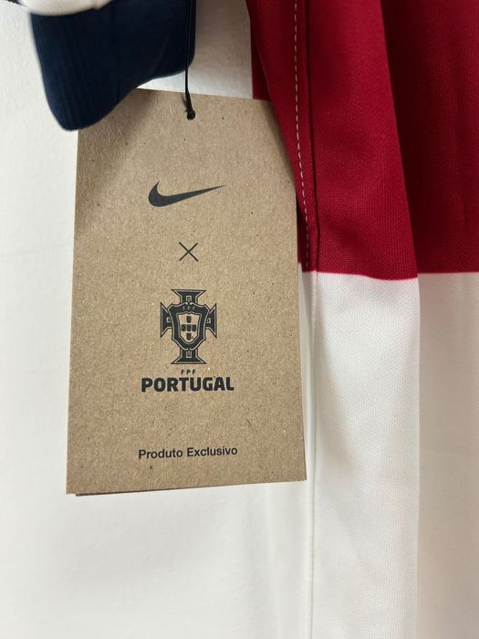 Camisola da Seleção de Portugal nova assinada pelo 11 titular - M/L