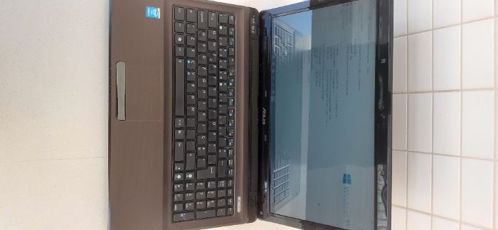 Portátil Asus K52j
