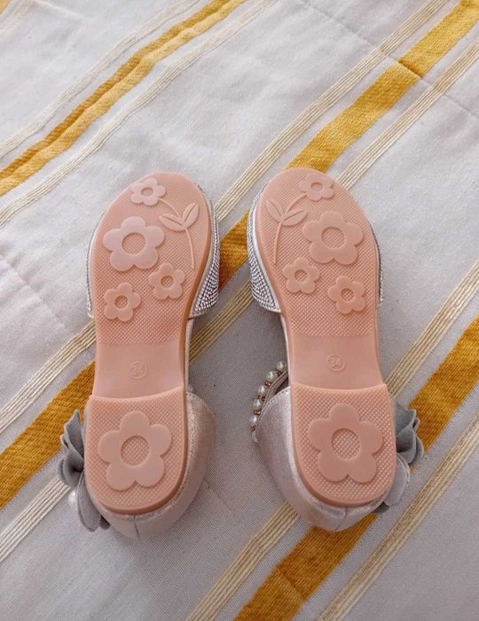 Sapato cerimonia menina tam 34