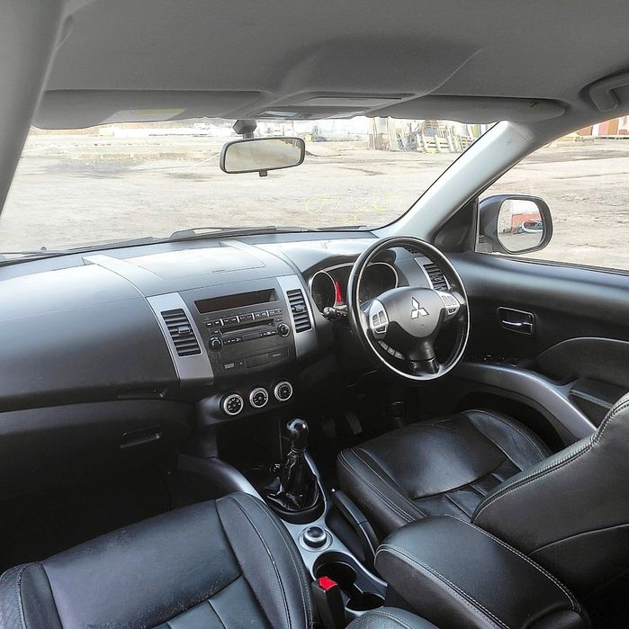 Mitsubishi Outlander XL 4×4 Міцубісі Аутлендер повний привід