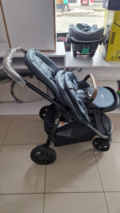 Joie Wózek kombi 3w1 "Versatrax" w kolorze szarym