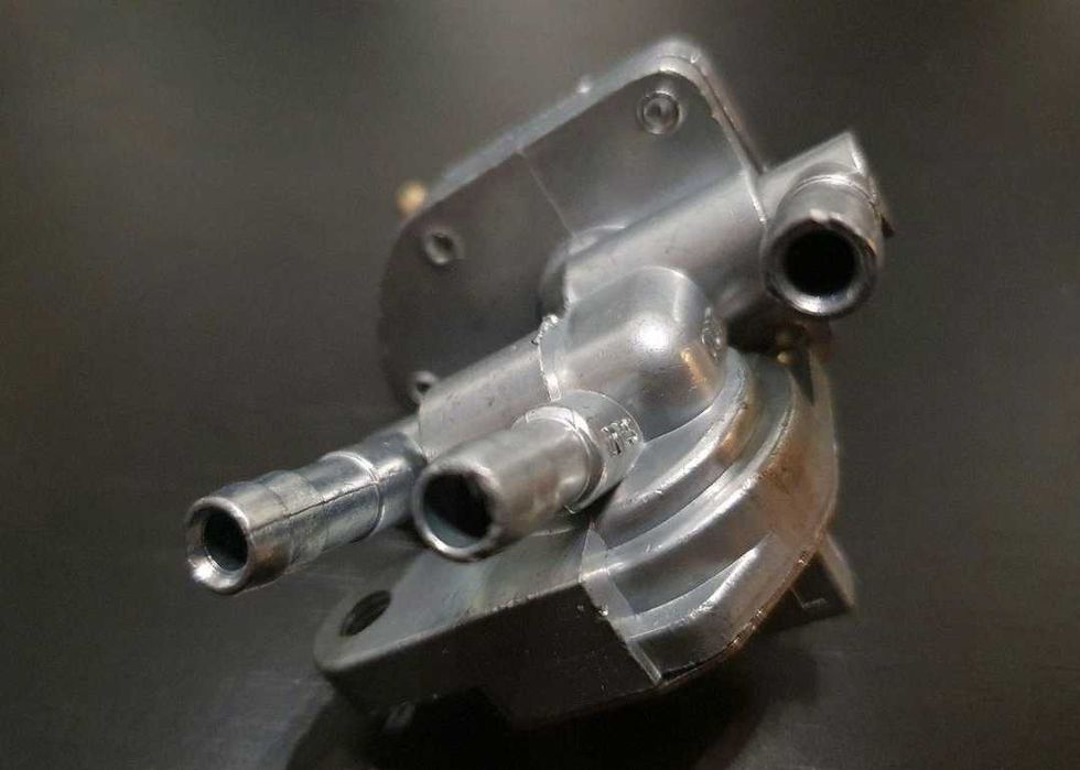 Torneira de gasolina Virago