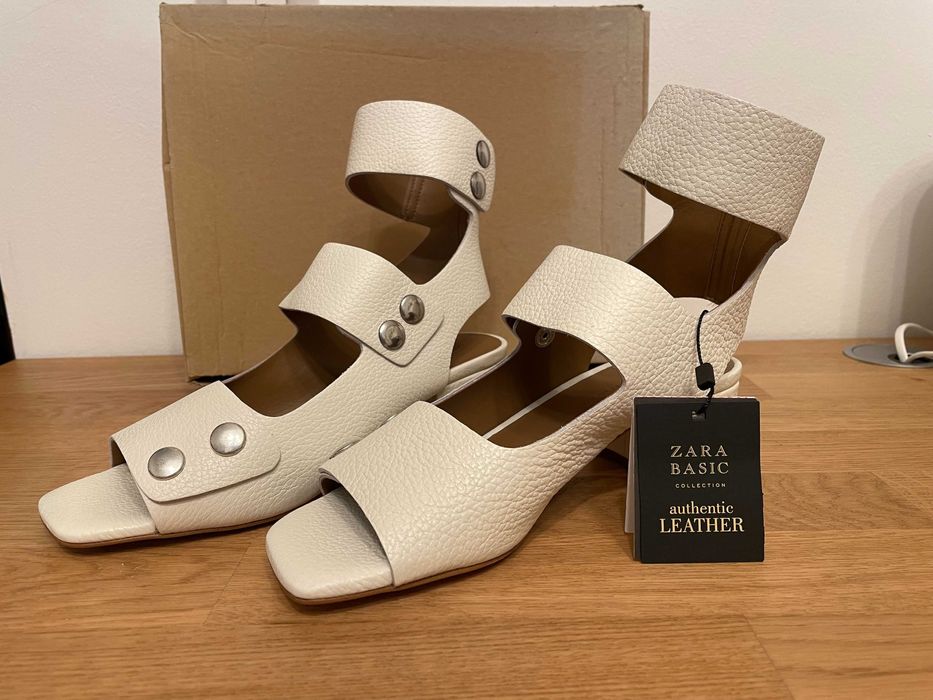 Sandálias Zara em Pele Texturada