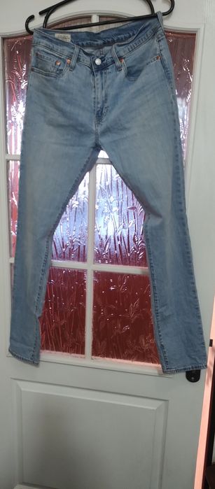 Джинси Levi's Premium W30, L32