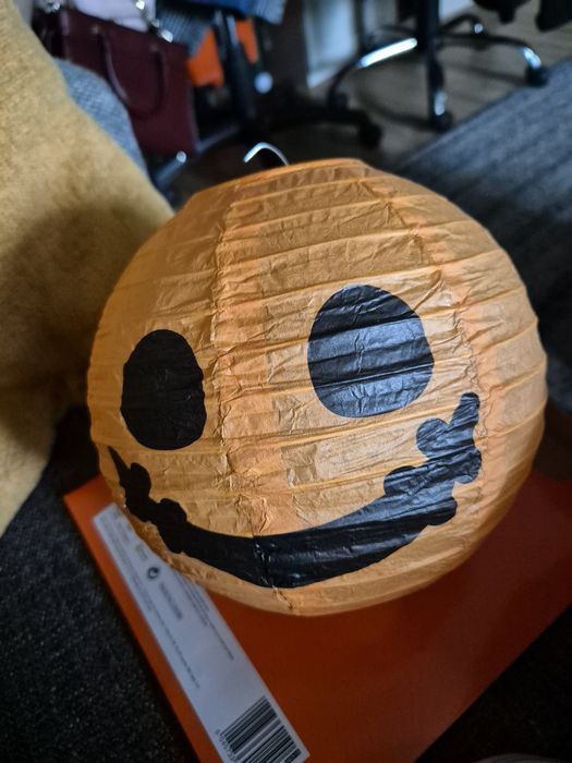 Latarenki na Halloween papierowe