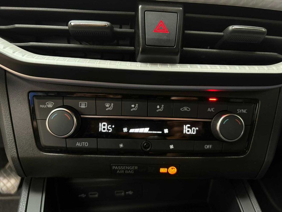 SEAT Ibiza 1.0 TSI 110cv FR — 2024 Cinzento Magnetic Tech | Interior Le Mans Azul Escuro | 16 mil km