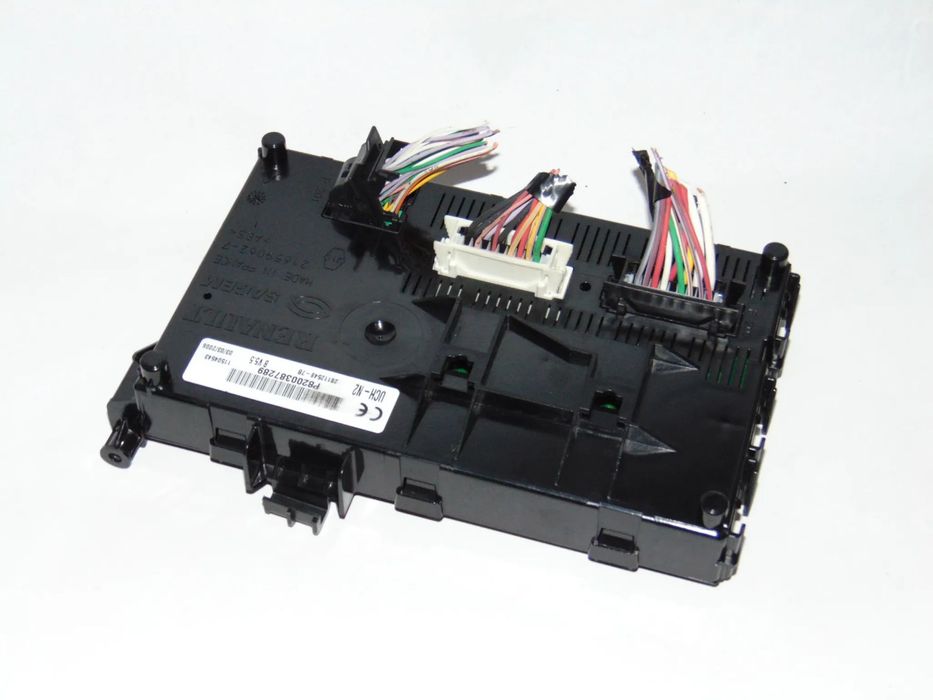 Moduł sterownik UCH-N2 P8200387289 Renault Clio 2 II FL lift 01-09r