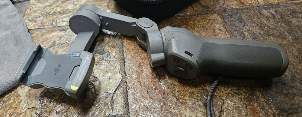 DJI Osmo mobile 3 combo