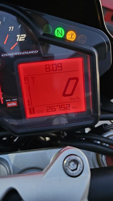 Aprilia Dorsoduro 750 Factory Troca por Carrinha 3L