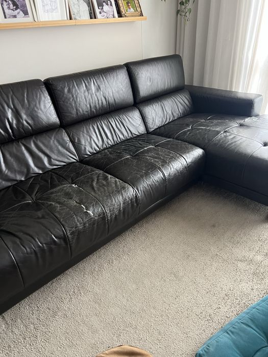 Sofa em pele com estragos