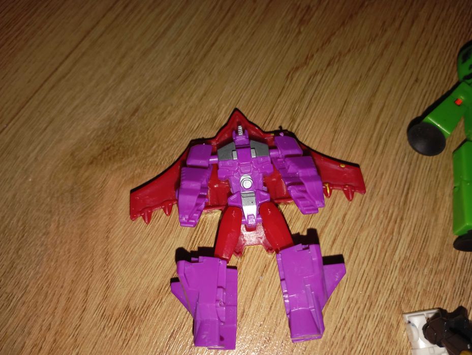 Продам трансформеров недорого