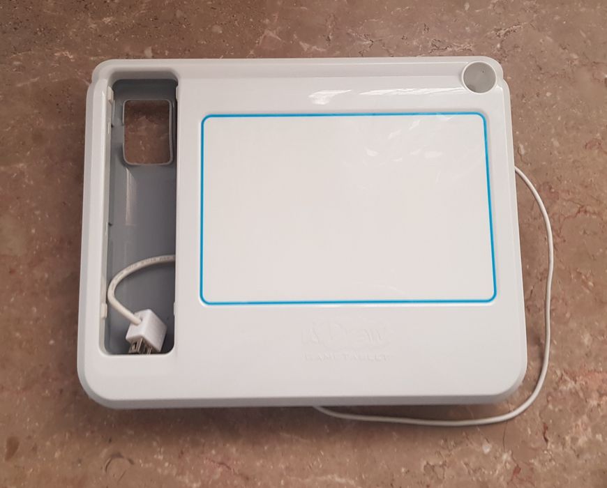 uDraw Studio Game for Wii + uDraw Game Tablet64170339406083124