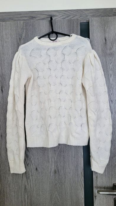 Sweterek damski ażurkowy