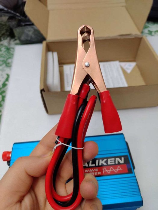 Якісний Інвертор (перетворювач з 12 в 220В) чистий сінус 50Гц, 1600Вт