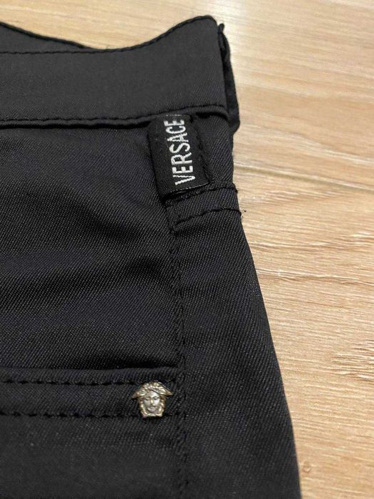 Черные джинсы VERSACE JEANS