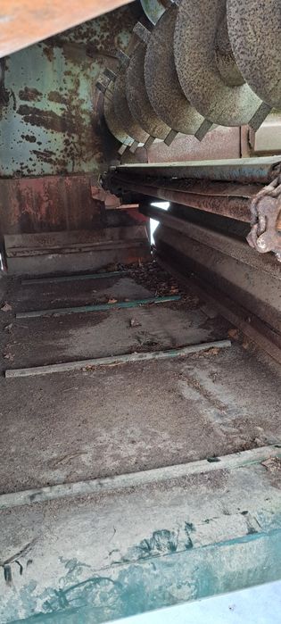 Wóz paszowy,  Paszowóz, HT 40.04/L433 rozścielacz  słomy