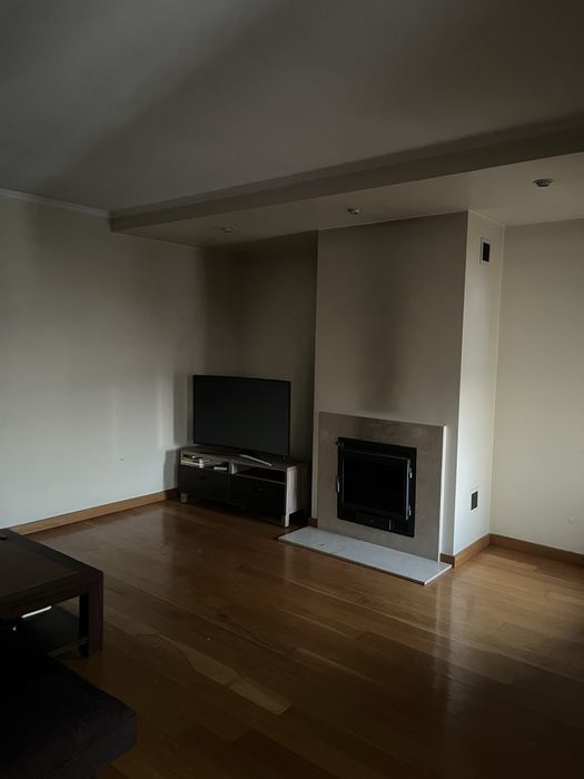 Quarto Partinhado nos carvalhos