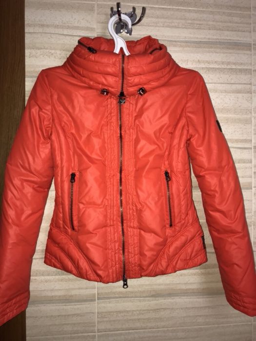 Куртка женская Armani Jeans