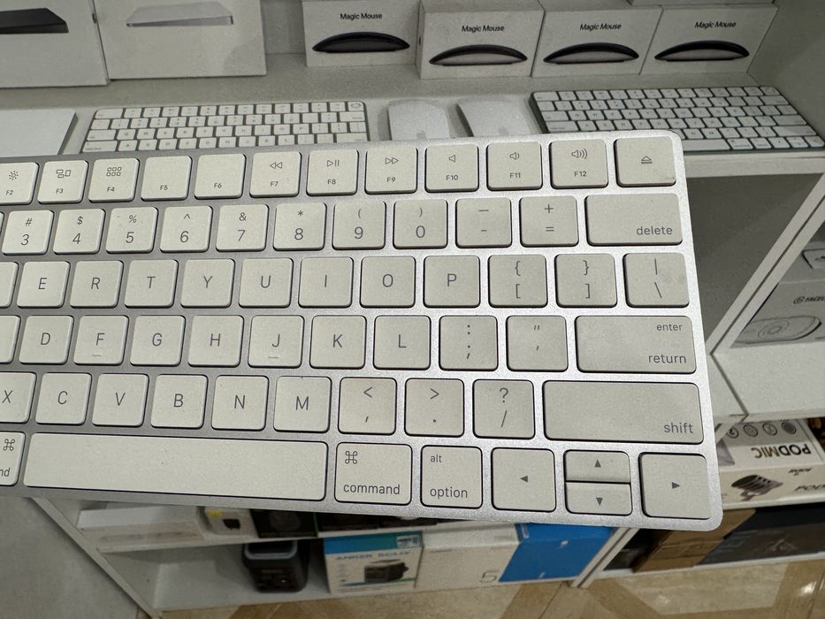 Клавіатури Apple Magic Keyboard 2 (MLA22) МАГАЗИН ГАРАНТІЯ