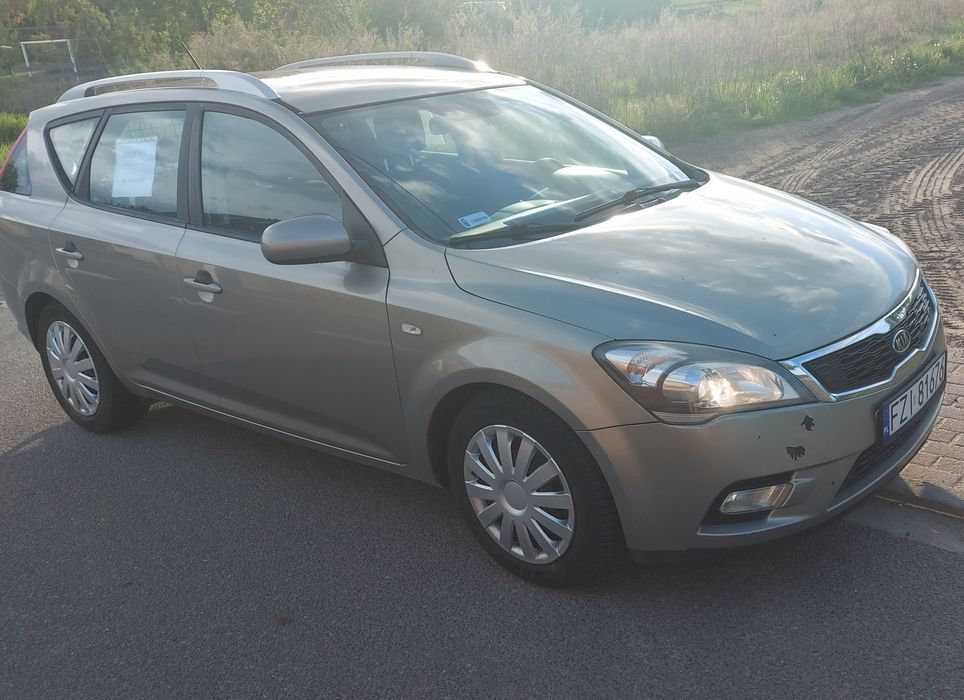Kia Cee'd 1.6 crdi 2010r.