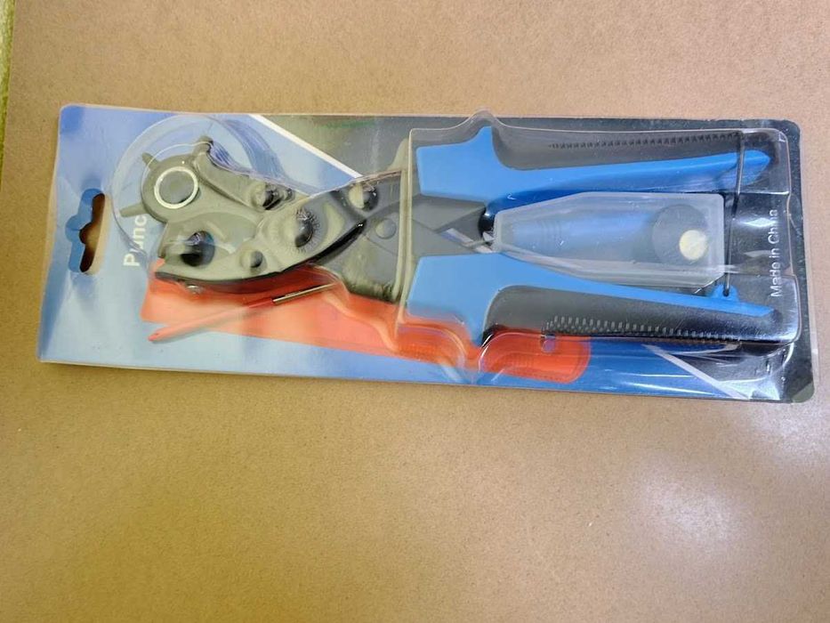 Alicate Furador de Cinto Profissional 25cm com Kit – Novo