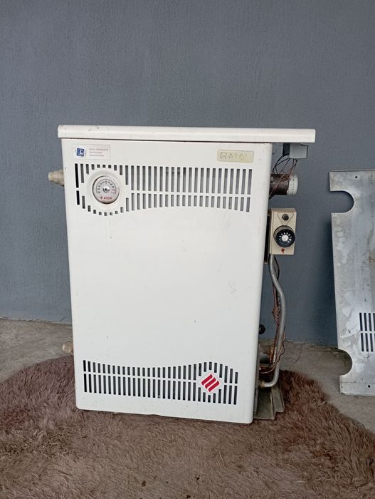 Котел газовий Атон б/у в гарному стані