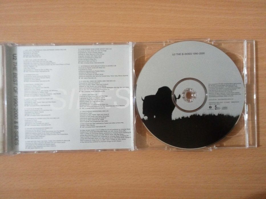 U2 - The Best Of 1990 a 2000 & B-Sides 2xCD