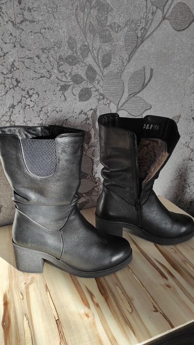 Кожаные полусапожки р38