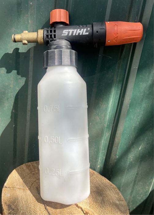 Насадка – піноутворювач STIHL  для мийок RE