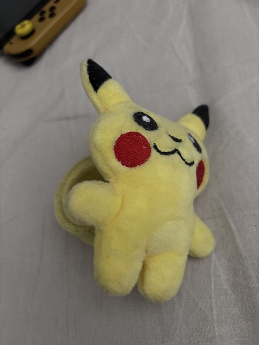 Opaska na rękę pikachu